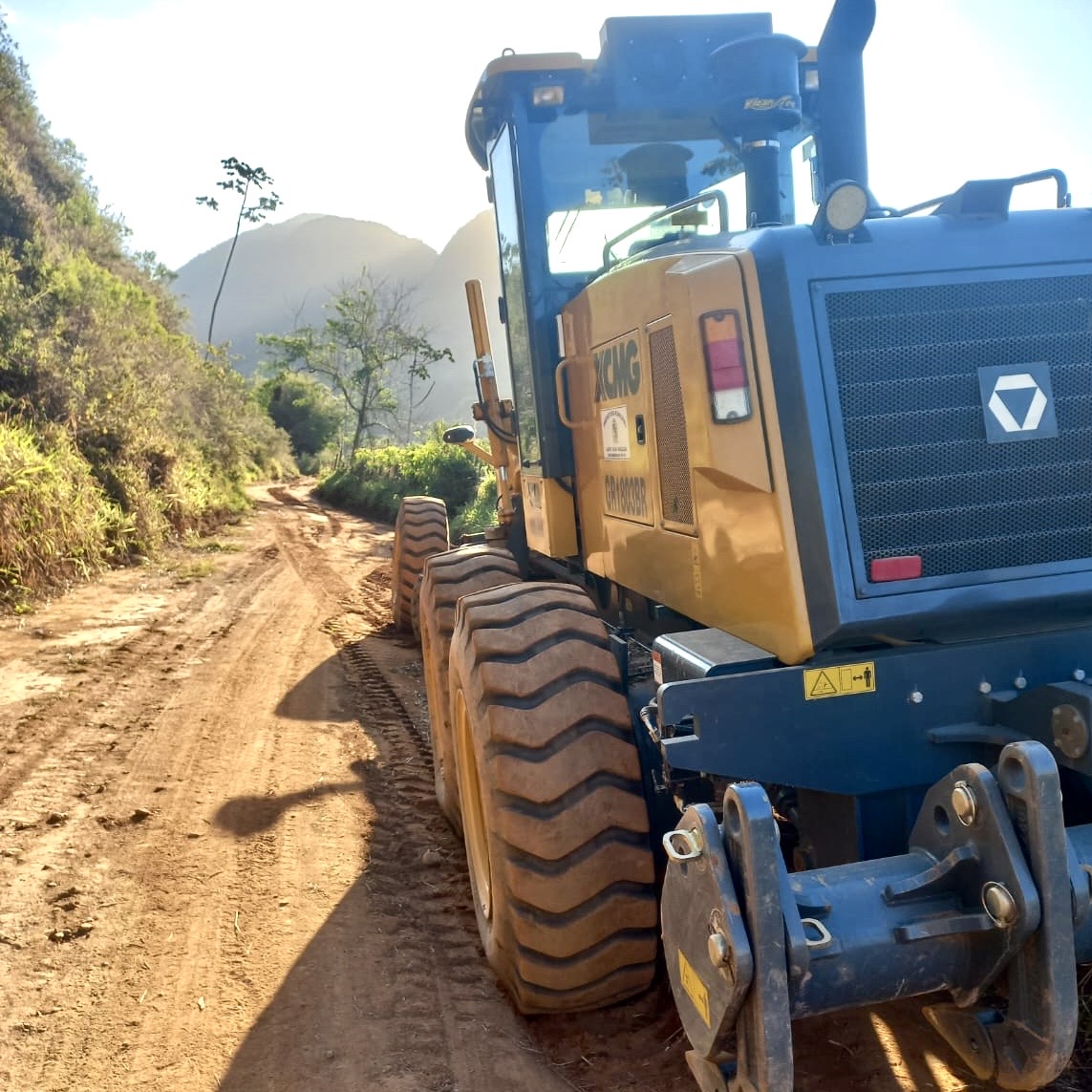 Manutenção avança na Estrada do Dezessete e Ponte do Sertão
