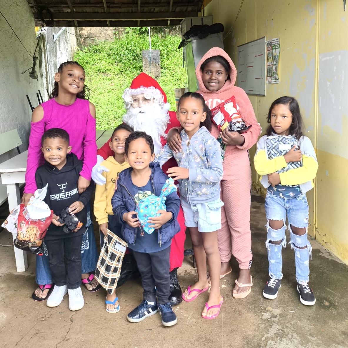 Saúde realiza Natal Solidário no interior de Santa Maria Madalena